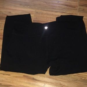 Lululemon black leggings